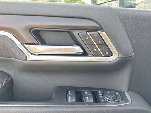 New 2026 GMC Sierra 3500 Denali AWD/4WD image 13