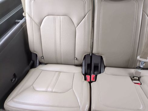 Used 2020 Ford Expedition Max Limited image 22