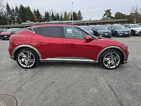 Used 2025 Genesis GV60 Performance AWD/4WD image 7
