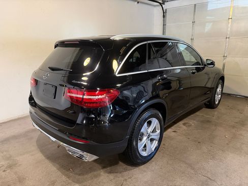Used 2018 Mercedes-Benz GLC 300 GLC300 4MATIC image 6