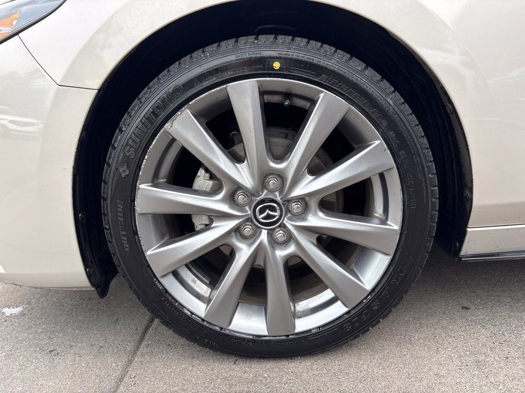 Used 2025 MAZDA MAZDA3 s FWD image 11