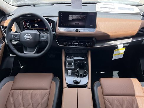 New 2026 Nissan Rogue Platinum AWD/4WD image 8