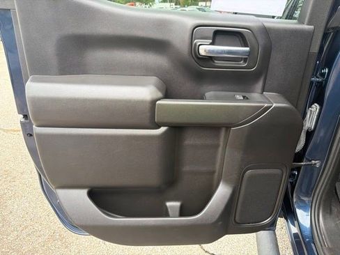 Used 2023 Chevrolet Silverado 1500 Custom w/ LPO, Dark Essentials Package AWD/4WD image 14