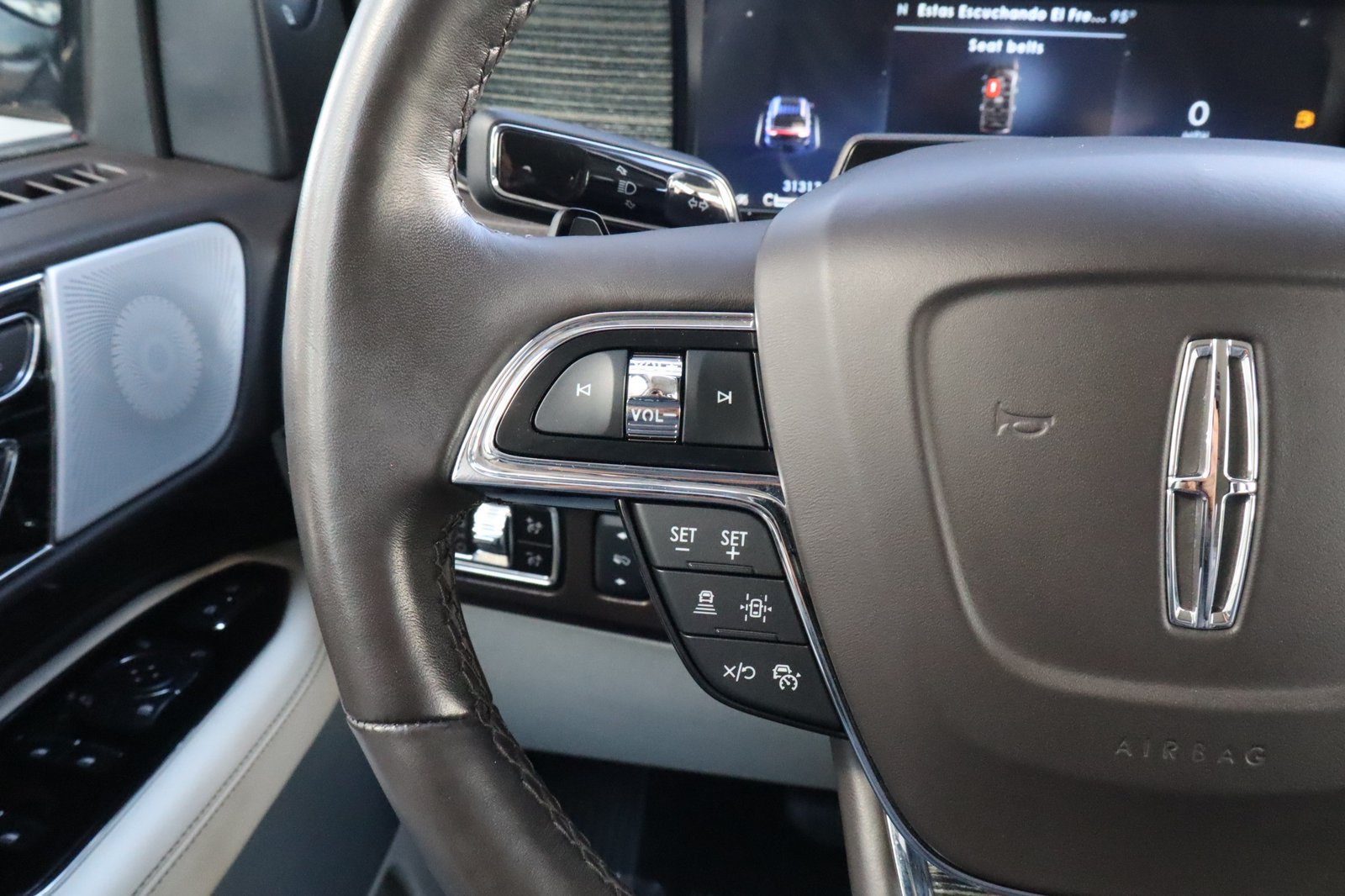 Used 2023 Lincoln Navigator Black Label AWD/4WD image 24
