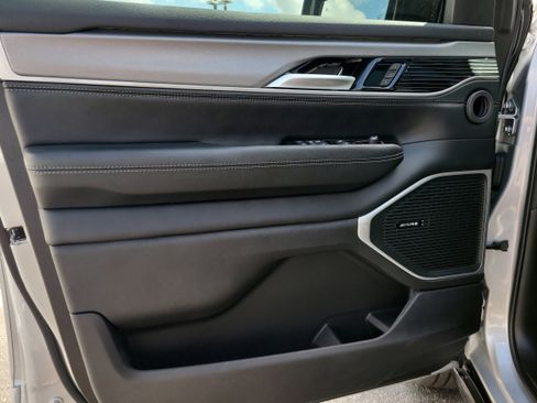 New 2026 Jeep Grand Wagoneer 2WD w/ Premium Group I image 14