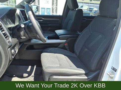 Used 2025 RAM 1500 Big Horn AWD/4WD image 14