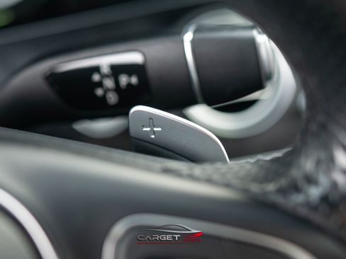 Used 2017 Mercedes-Benz E 300 4MATIC image 26