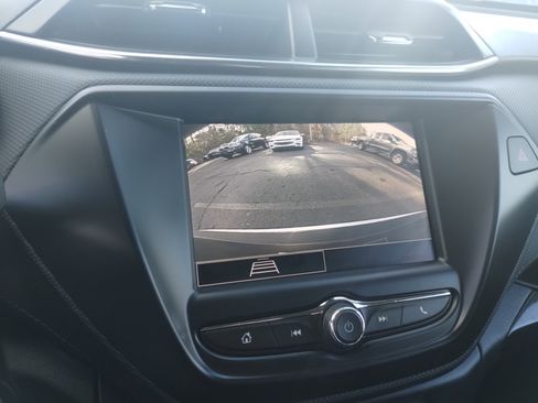 Used 2023 Chevrolet TrailBlazer LT image 21