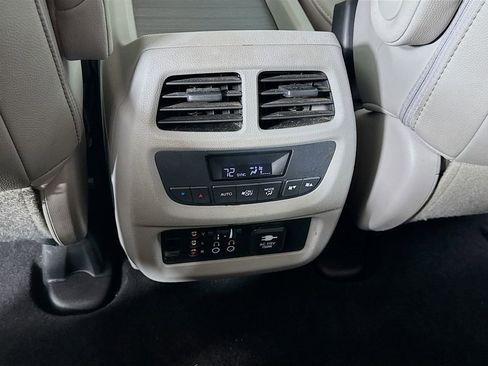 Used 2017 Honda Pilot EX-L image 30