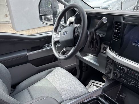 New 2026 Ford F350 XLT w/ XLT Premium Package image 32