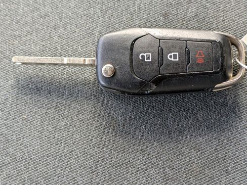 Used 2023 Ford F150 XLT image 26