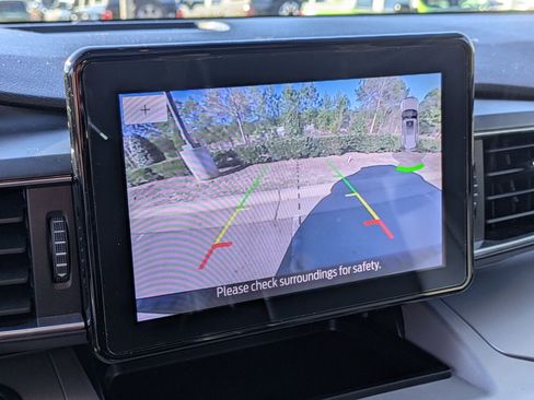 Certified 2023 Ford Explorer XLT w/ Equipment Group 202A image 26