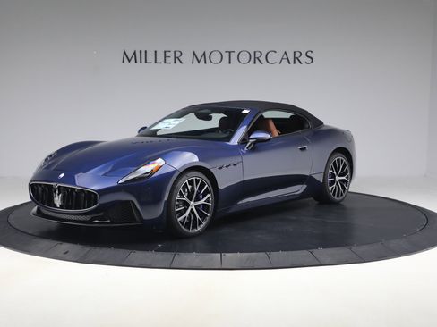 New 2026 Maserati GranCabrio Modena AWD/4WD image 13