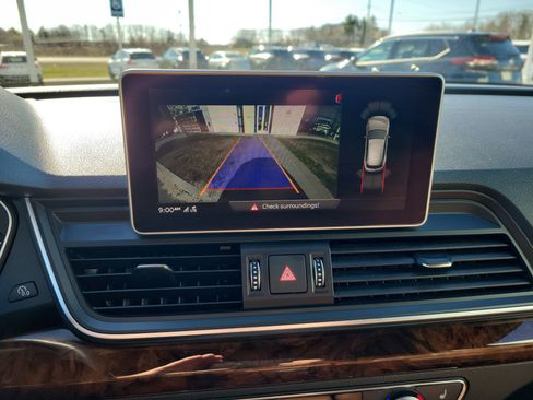 Used 2018 Audi Q5 2.0T Premium Plus AWD/4WD image 26