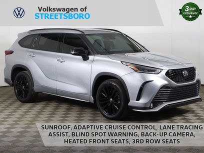 Used 2024 Toyota Highlander XSE