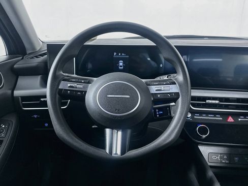 Used 2025 Hyundai Sonata SEL FWD image 18