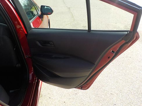 Used 2025 Toyota Corolla LE image 14