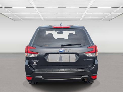 Used 2019 Subaru Forester image 4