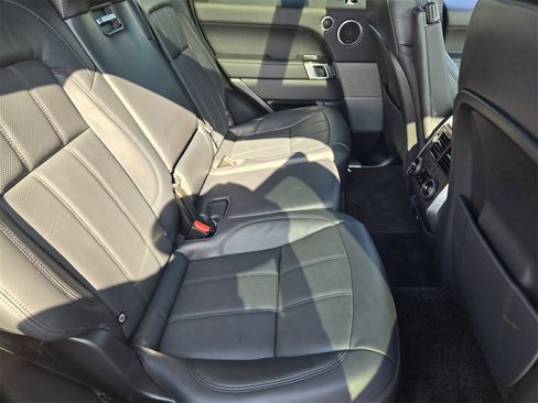 Used 2022 Land Rover Range Rover Sport HSE Silver Edition image 29