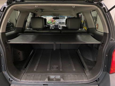 Used 2013 Nissan Xterra PRO-4X w/ Pro-4x Leather Pkg AWD/4WD image 16