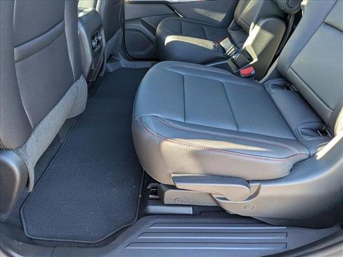 New 2026 Chevrolet Traverse Z71 w/ Driver Confidence Package image 16