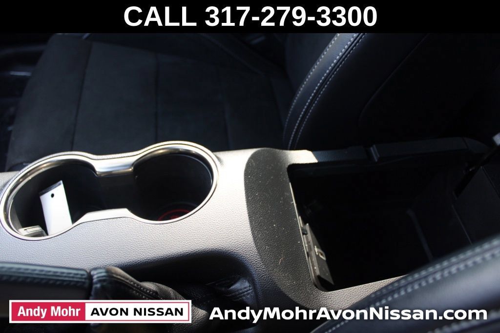 Used 2016 Ford Mustang Shelby GT350 w/ Technology Package RWD image 36