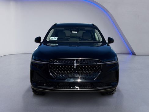 New 2026 Lincoln Nautilus Reserve image 22