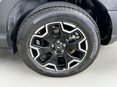 Used 2025 Ford Bronco Sport Outer Banks w/ Outer Banks Tech Package+ image 11