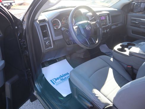 Used 2013 RAM 1500 Express image 3