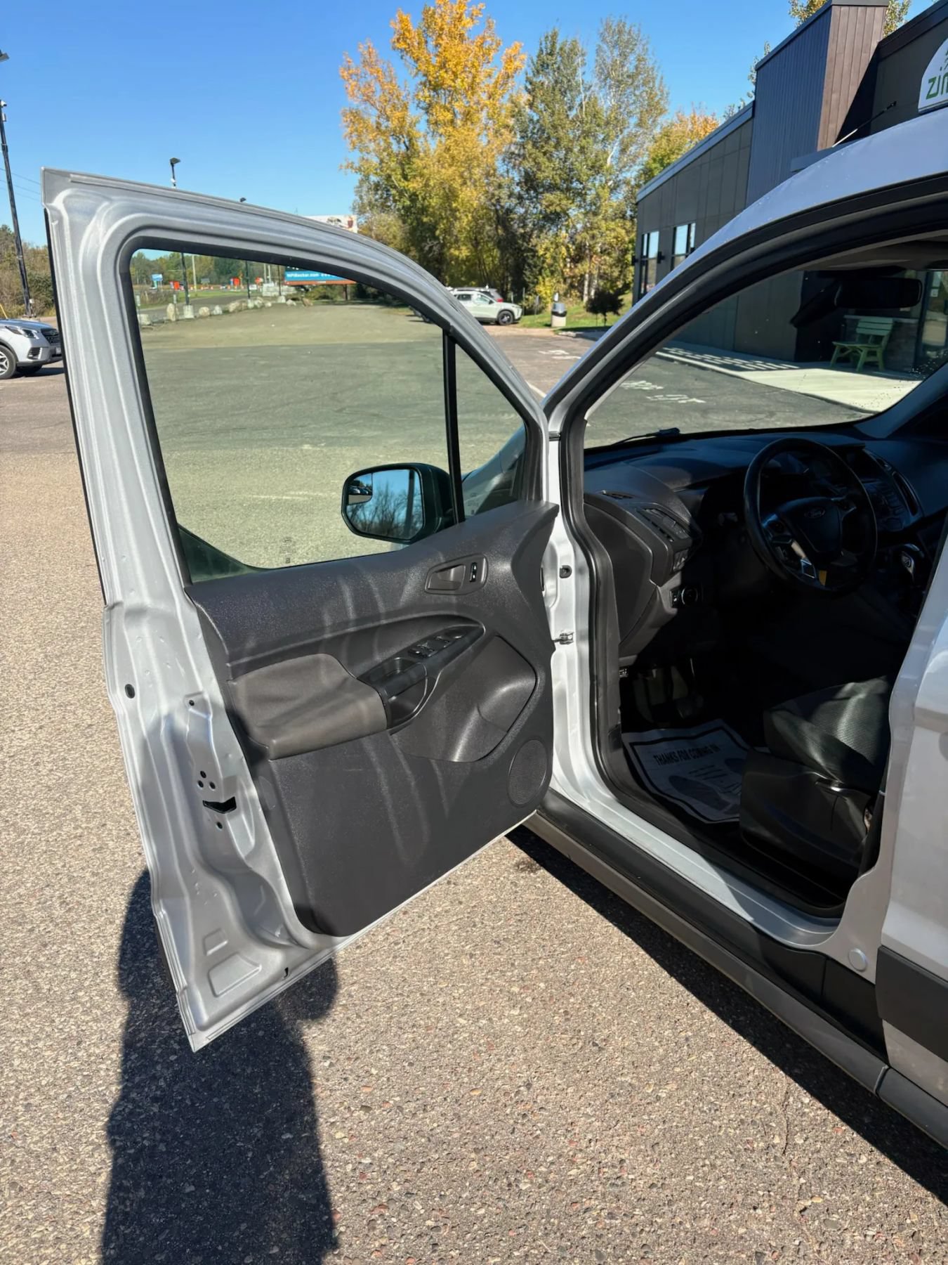 Used 2016 Ford Transit Connect XL FWD image 9
