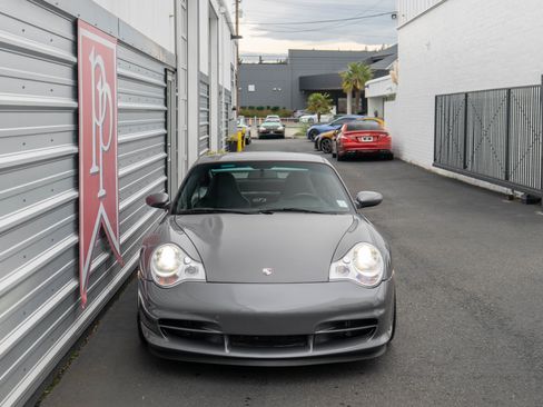 Used 2004 Porsche 911 GT3 image 33