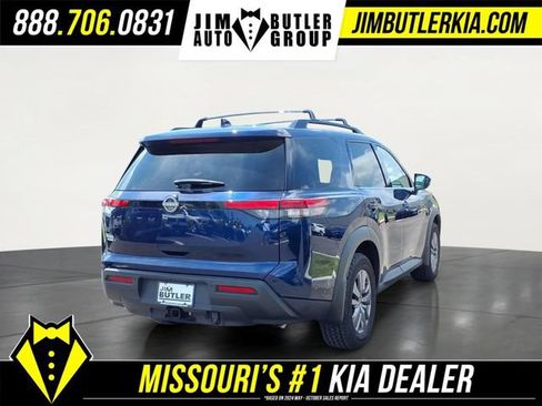 Used 2023 Nissan Pathfinder SV w/ SV Premium Package AWD/4WD image 27