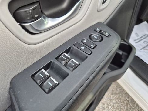 Used 2023 Honda Pilot Elite image 16