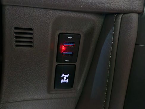 Used 2016 Lexus GX 460 Luxury image 43