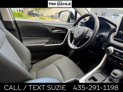 Used 2025 Toyota RAV4 XLE w/ Weather Package AWD/4WD image 12