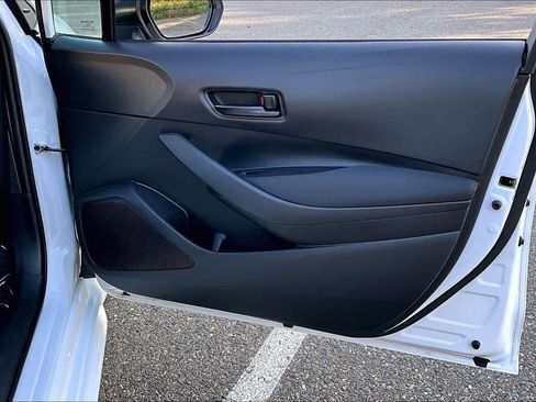 Used 2024 Toyota Corolla LE image 22