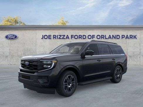 New 2026 Ford Expedition Active AWD/4WD image 1