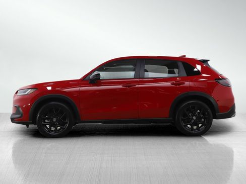 Used 2025 Honda HR-V Sport image 2