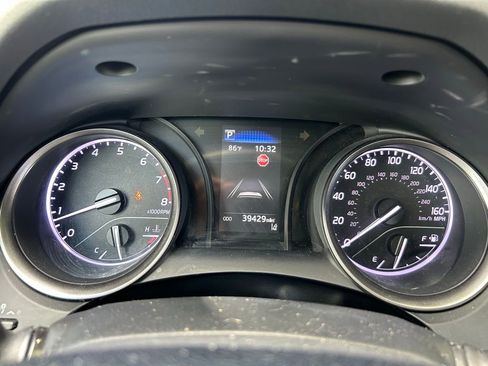 Used 2023 Toyota Camry SE FWD image 23