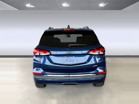 Used 2022 Chevrolet Equinox RS w/ RS Leather Package FWD image 10
