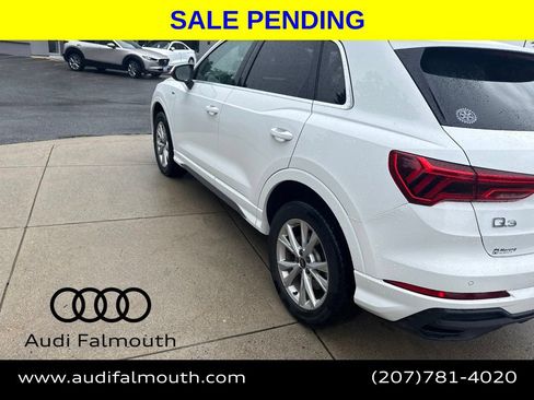 Used 2022 Audi Q3 2.0T Premium w/ Convenience Package AWD/4WD image 10