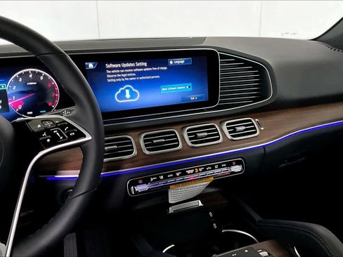 New 2026 Mercedes-Benz GLE 450 4MATIC image 9