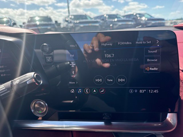 Used 2021 Chevrolet Corvette Stingray Premium Conv w/ Z51 Performance Package RWD image 5