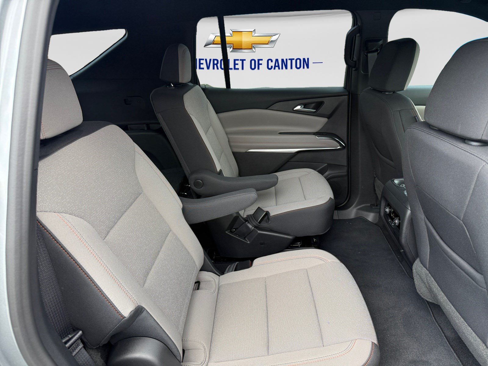 New 2026 Chevrolet Traverse LT FWD image 15