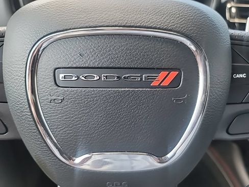Used 2025 Dodge Durango GT RWD image 23