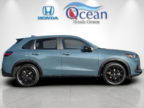 Used 2024 Honda HR-V Sport image 2