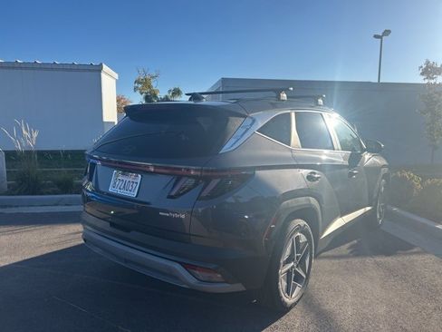 Used 2025 Hyundai Tucson SEL image 3