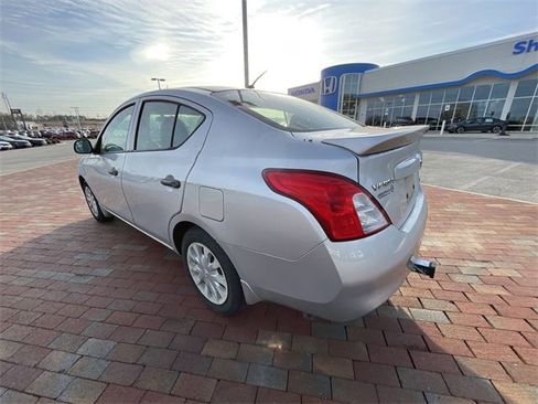 Used 2014 Nissan Versa S Plus image 16