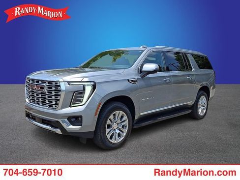 Used 2025 GMC Yukon XL Denali AWD/4WD image 1