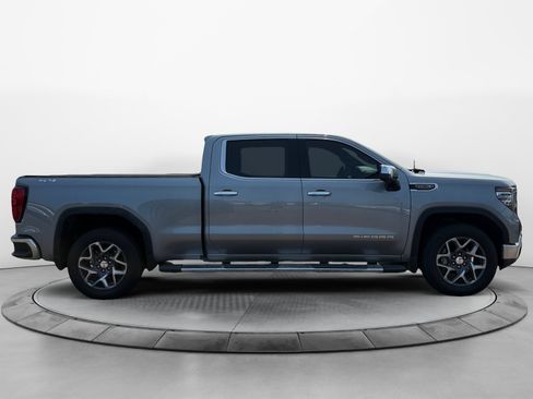 Used 2025 GMC Sierra 1500 SLT w/ SLT Premium Plus Package AWD/4WD image 2